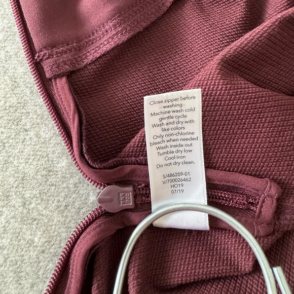 Women's Burgundy Pants - Picture 9 of 11